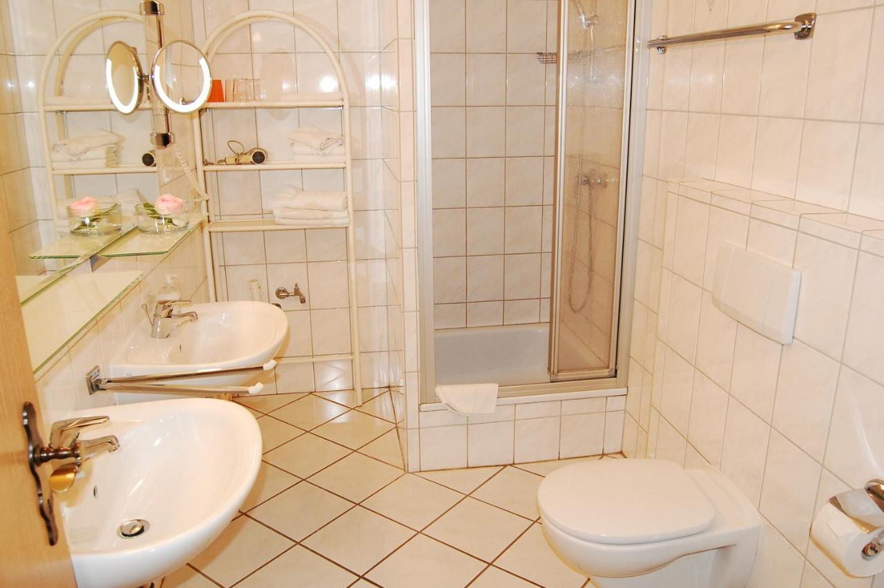 Land-Gut-Hotel Allerhof Frankenfeld Екстериор снимка